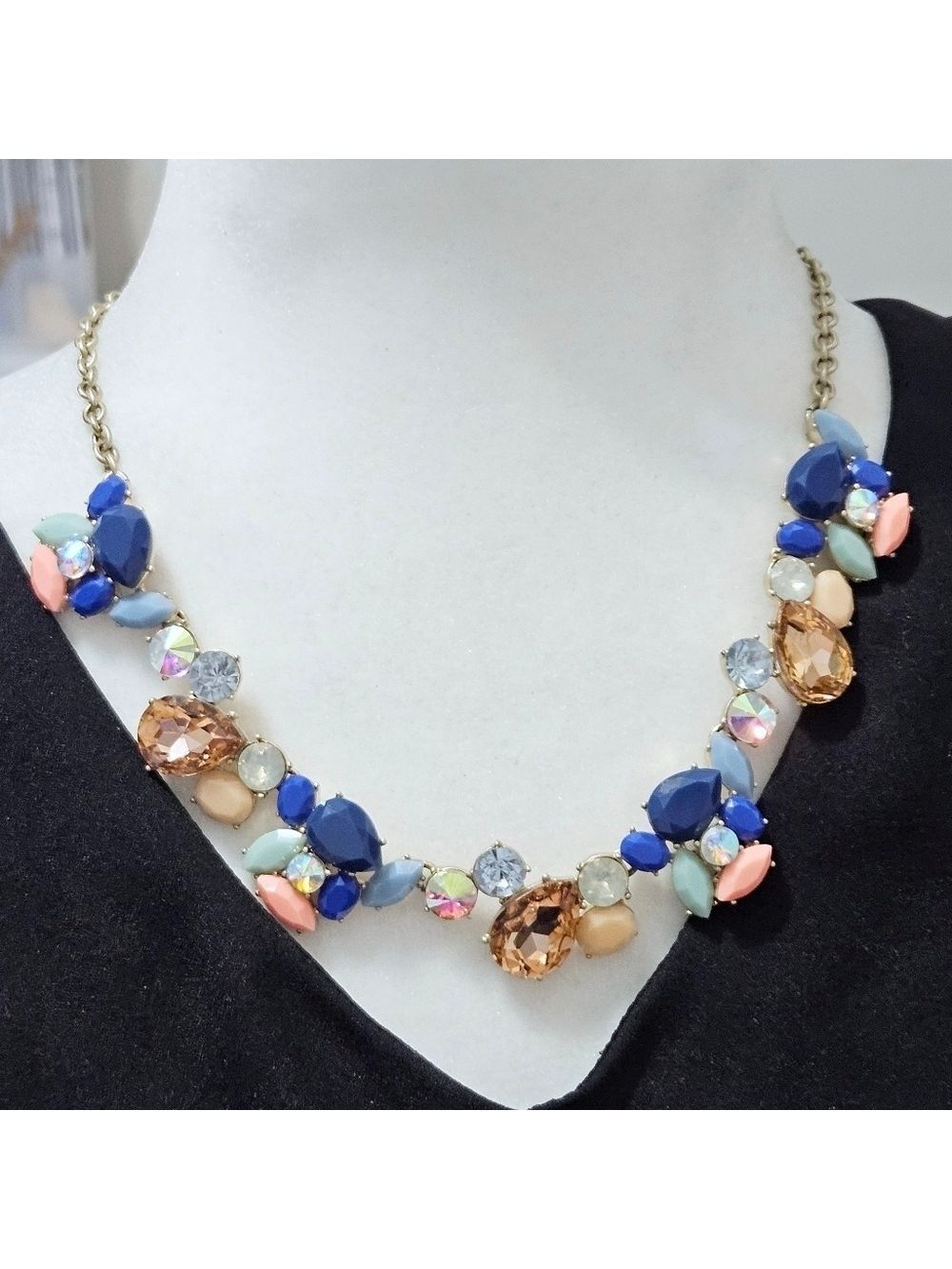 J CREW  Collectible Rainbow Iridescent Necklace EUC